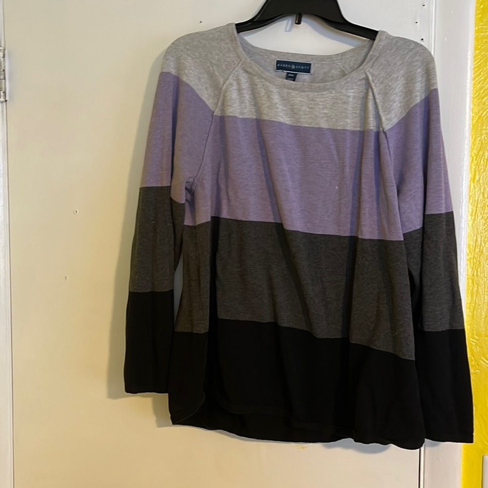 Multi color sweater